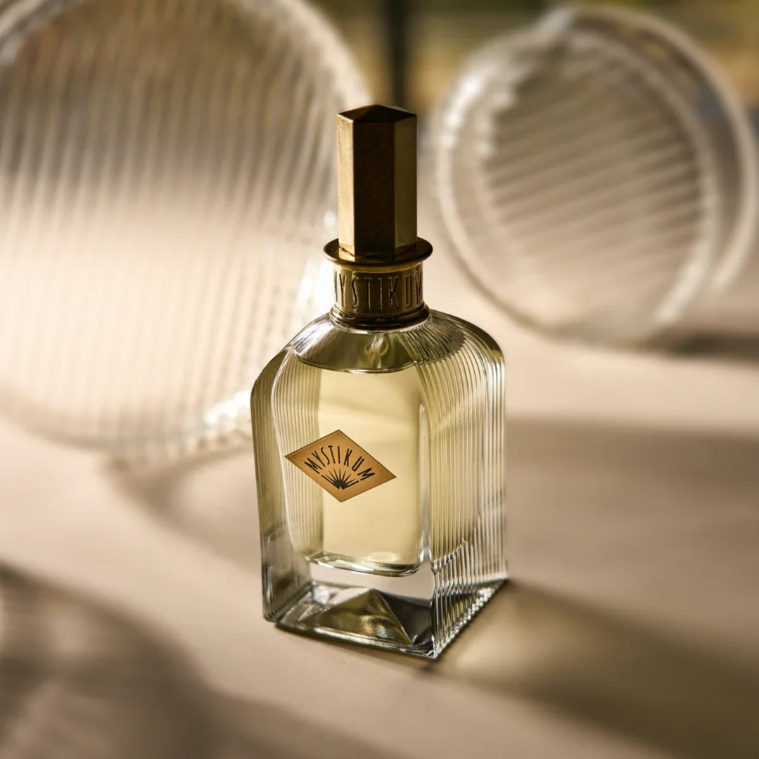 feines Nischenparfum im Flakon MYSTIKUM The color of Air