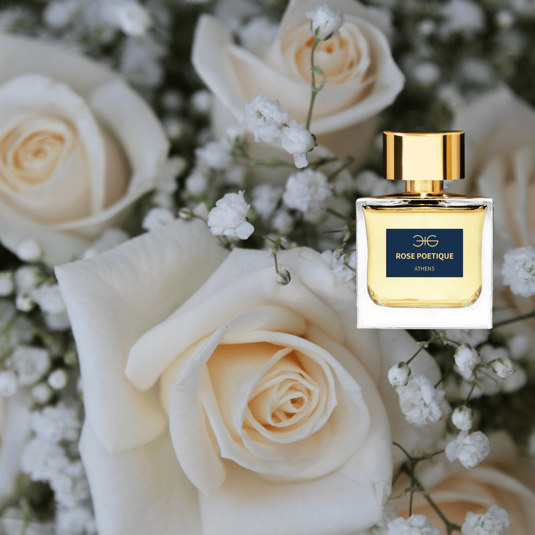 Nischenduft im Flakon vor Rosen Rose Poetique von Manos Gerakinis