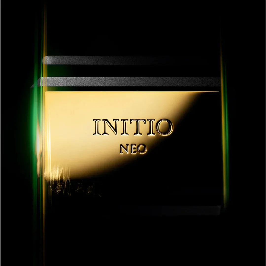 Initio Parfums Privés Black Gold Project OUD FOR GREATNESS NEO Eau de Parfum Flakon Label Detail