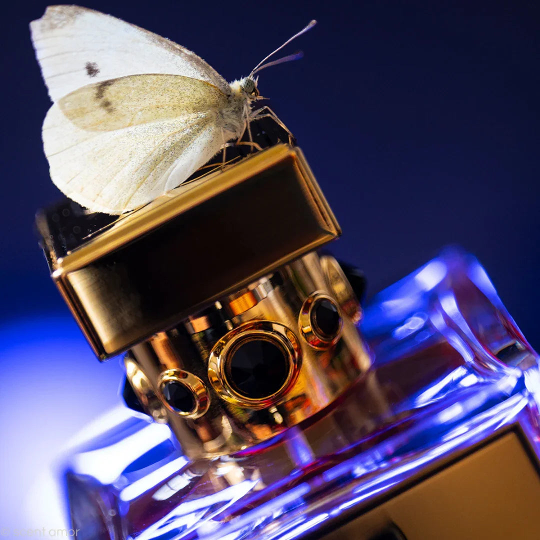 FRAGRANCE DU BOIS OUD ROSE INTENSE Verschluß mit Schmetterling