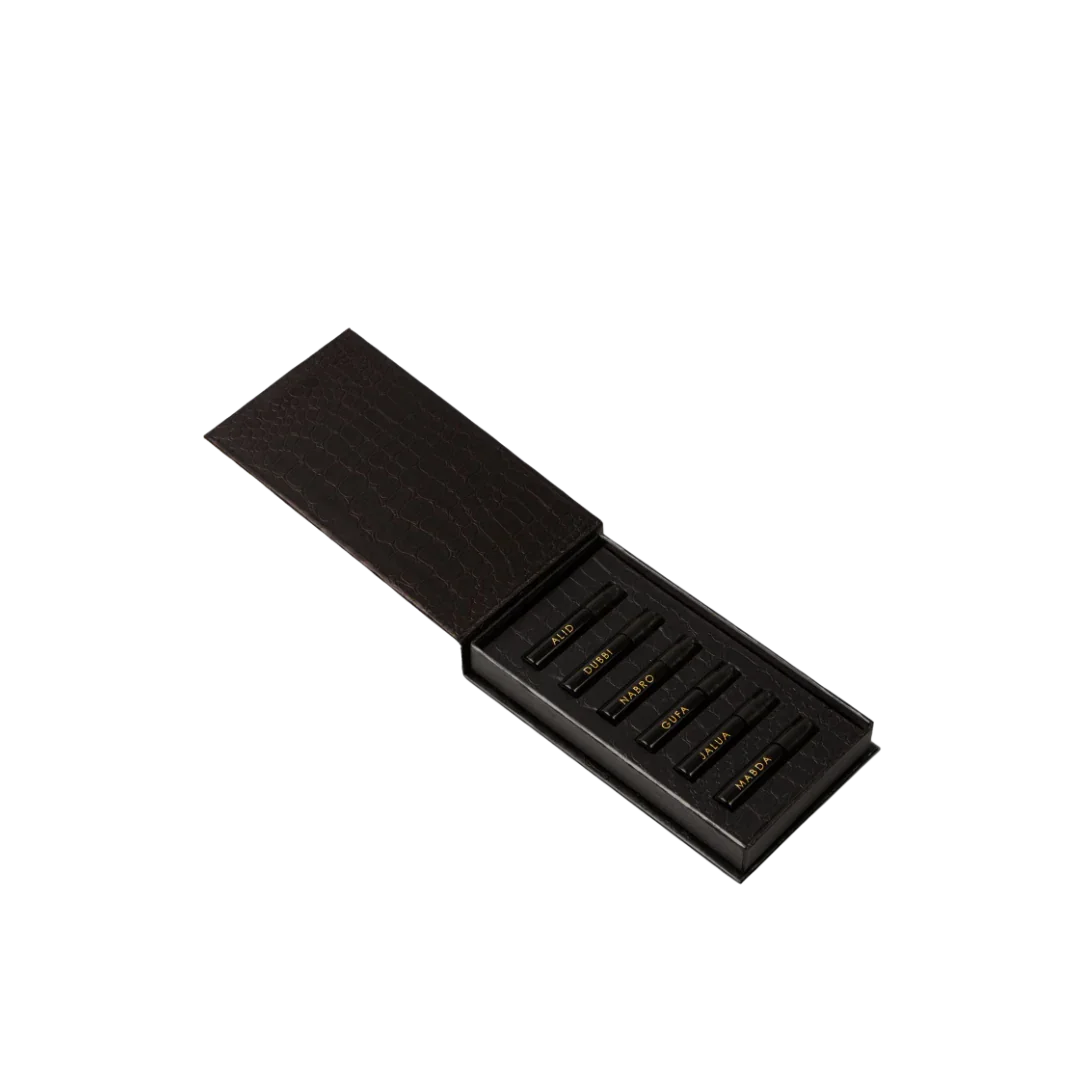 Das Produkt "Azya Discovery Set 6 * 2 ml" vom Anbieter Azya zeigt ein offenes Etui mit sechs kleinen Fläschchen.