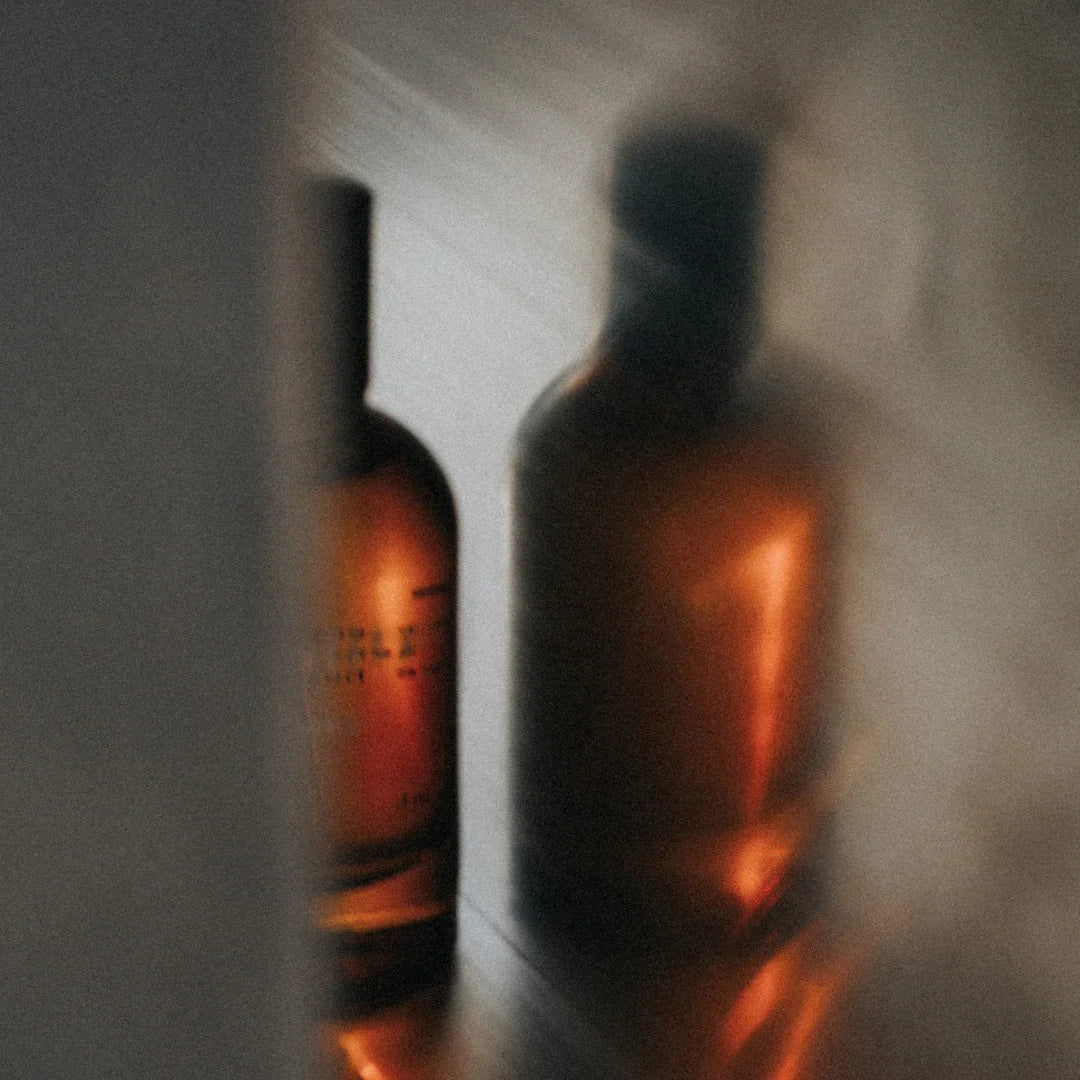 equality. - dear empathy - Eau de Parfum  schatten mit halbem Flakon