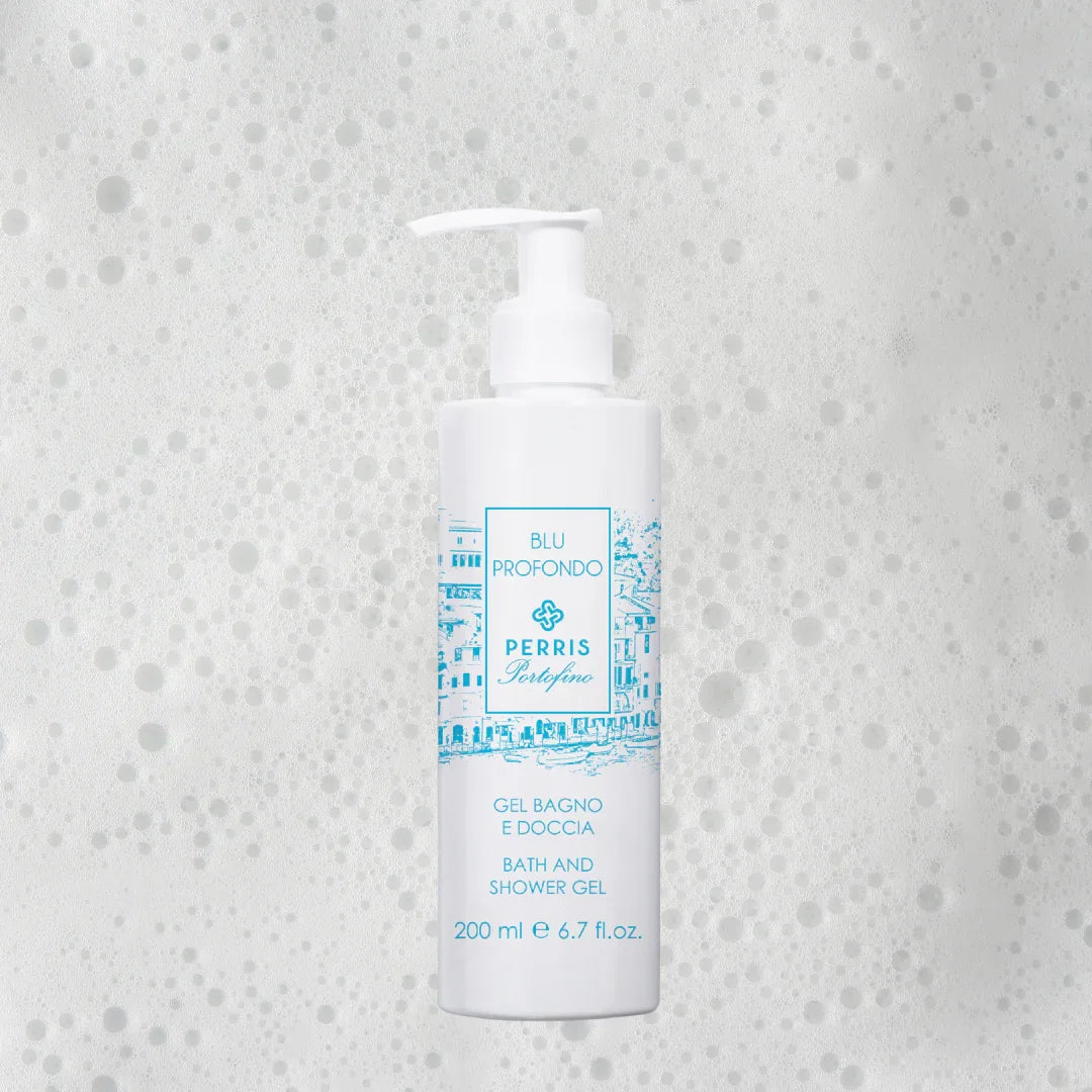Duschgel "Perris Portofino - Blu Profondo" von Perris Monte Carlo, weiße Flasche mit blauem Aufdruck, Pumpspender.