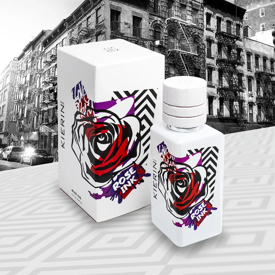 Parfümflakon "Rose Ink" von Kierin NYC, mit geometrischem Muster und Rosenmotiv. Passende Verpackung daneben.