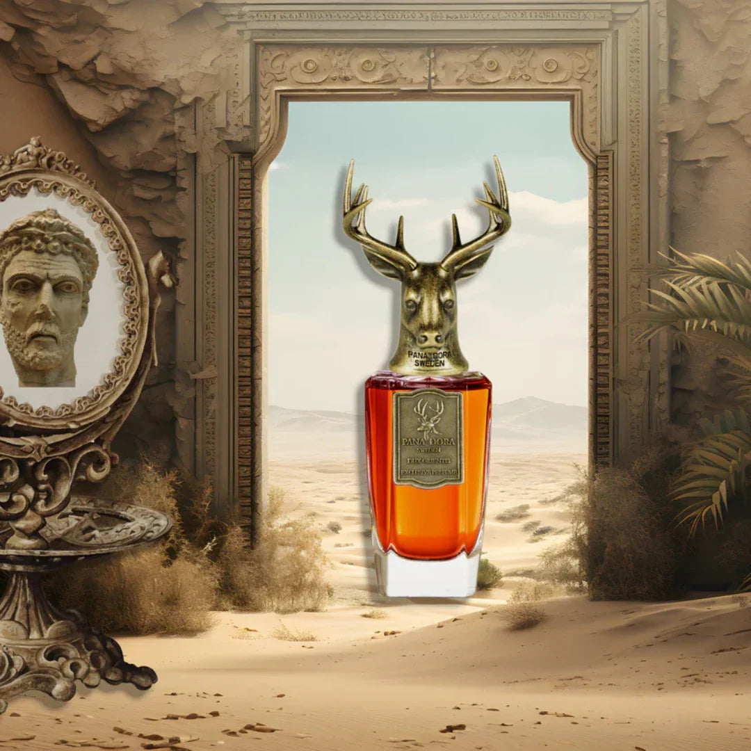 Flasche "Dux Orientis" von Pana Dora mit goldener Hirschkopf-Verschlusskappe und bronzefarbenem Etikett.