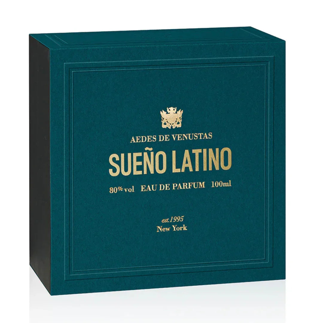 Aedes de Venustas Sueño Latino Eau de Parfum – die Verpackung, luxuriös und kunstvoll gestaltet, als Versprechen einzigartiger Dufterlebnisse – entdecke den Duft bei scent amor