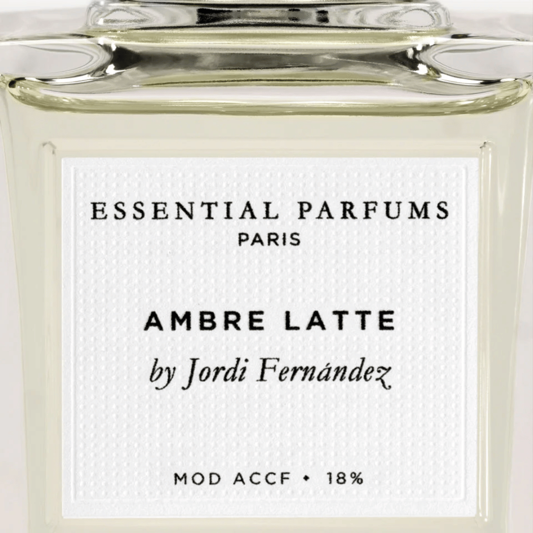 Ambre Latte Essential Parfums by Jordi Fernandez Detail Nischenduft Flakon bei scent amor Deinem Fachmann für feine Nischendüfte