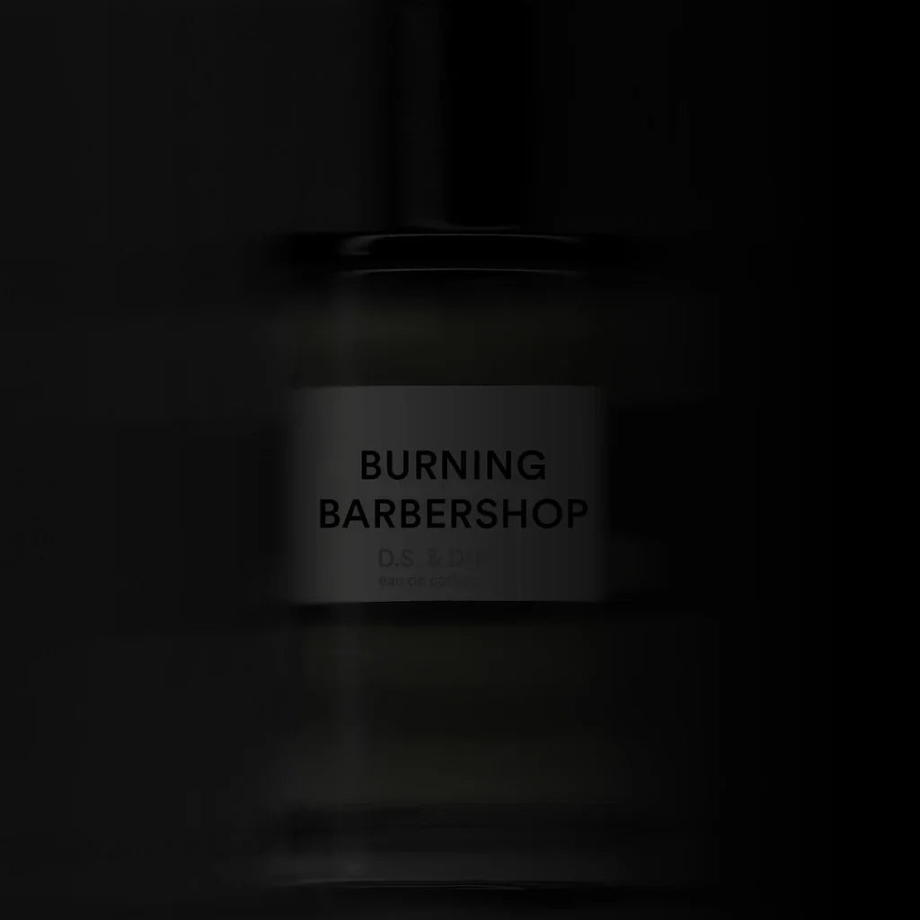 D.S. & Durga BURNING BARBERSHOP Eau de Parfum Flakon Mood dffuses Licht scent amor