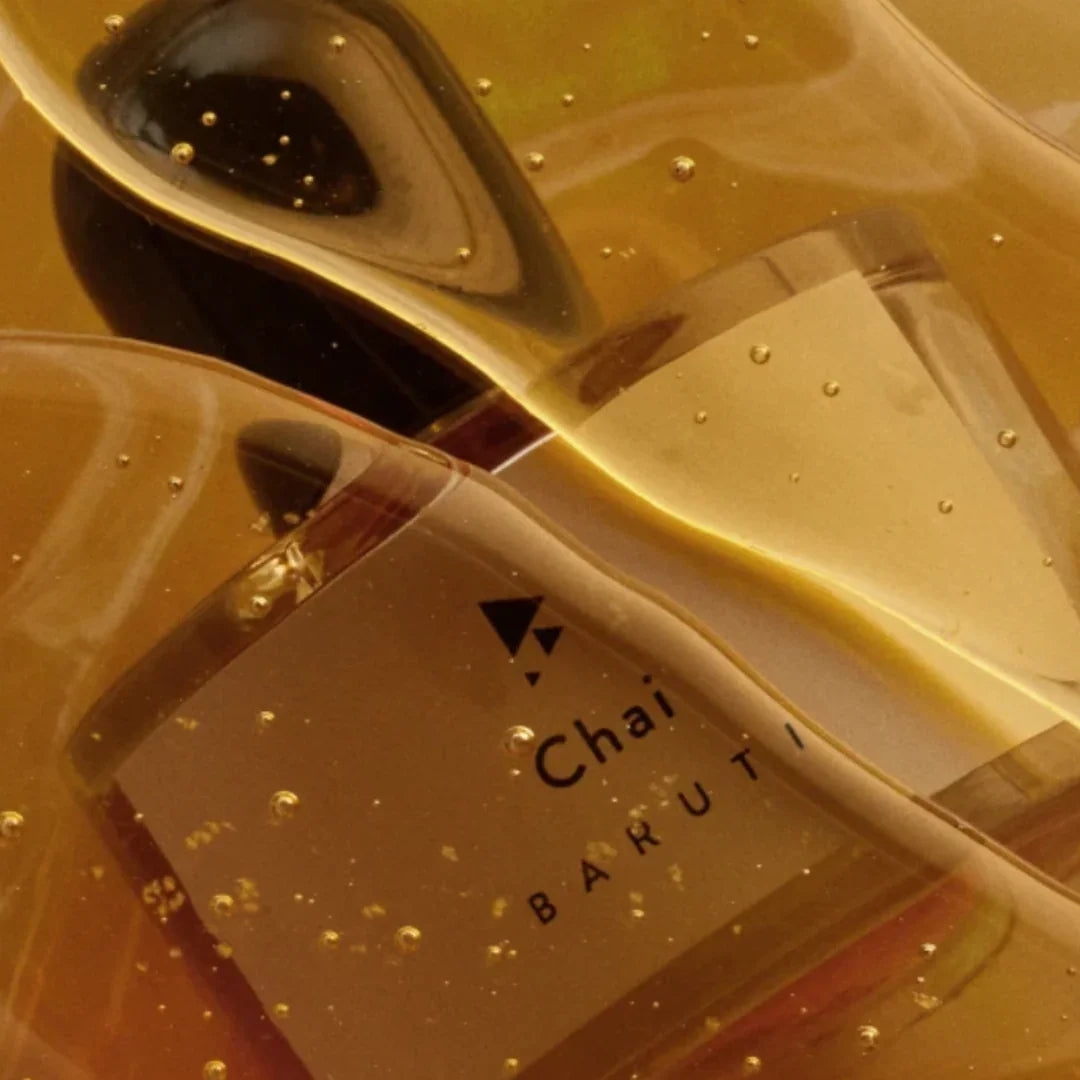 baruti chai flakon eingetaucht