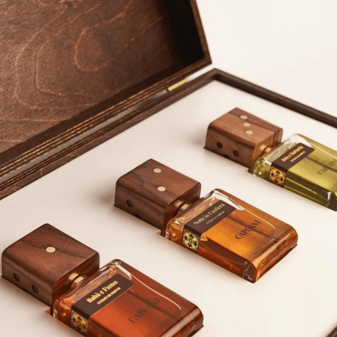 Capuani Nischendüfte Extrait de Parfum in einer Holzbox präsentiert bei scent amor Deinem Fachmann für die besten Nischenparfums