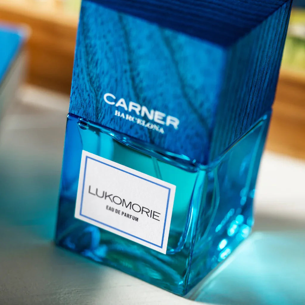 Carner Barcelona Dream Collection LUKOMORIE Eau de Parfum Mood Flakon Deatil scent amor