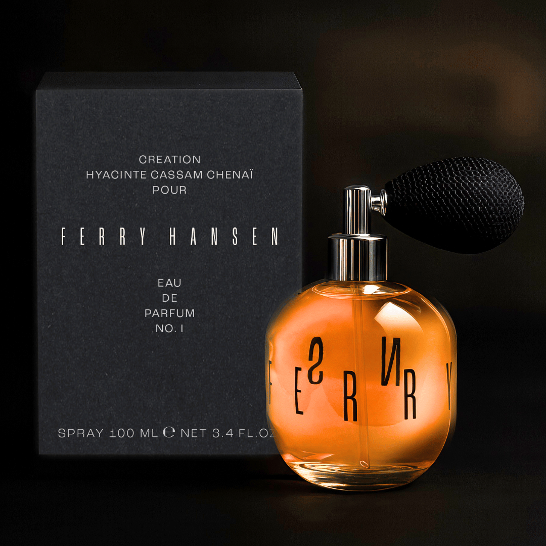 Ferry Hansen Perfumes Flakon eines Nischenduftes mit Schatten beim Fachmann für feine Nischenparfums scent amor mit Box
