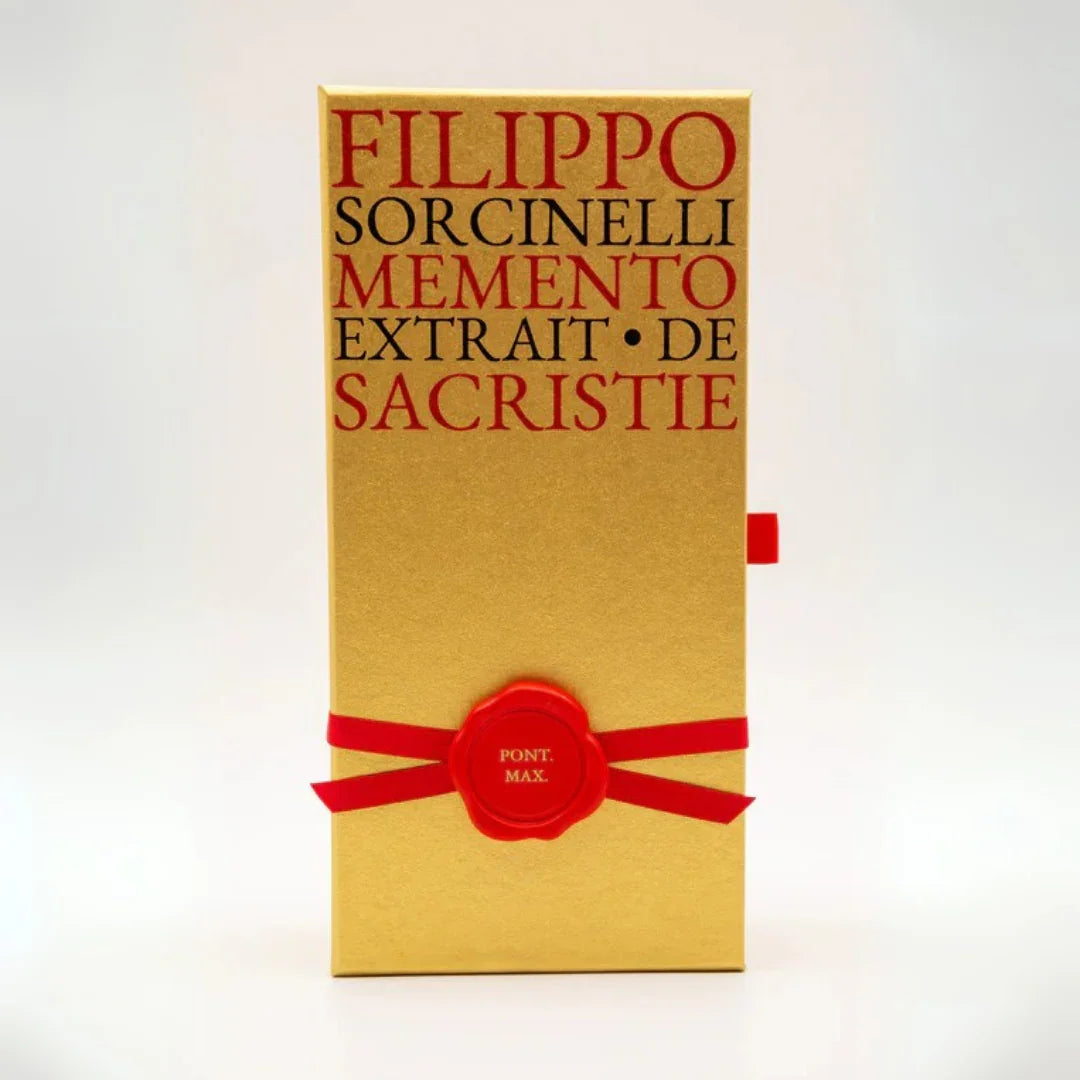 Filippo Sorcinelli MEMENTO PONT. MAX. Extrait de Parfum Detail Umverpackung Memento Kollektion scent amor