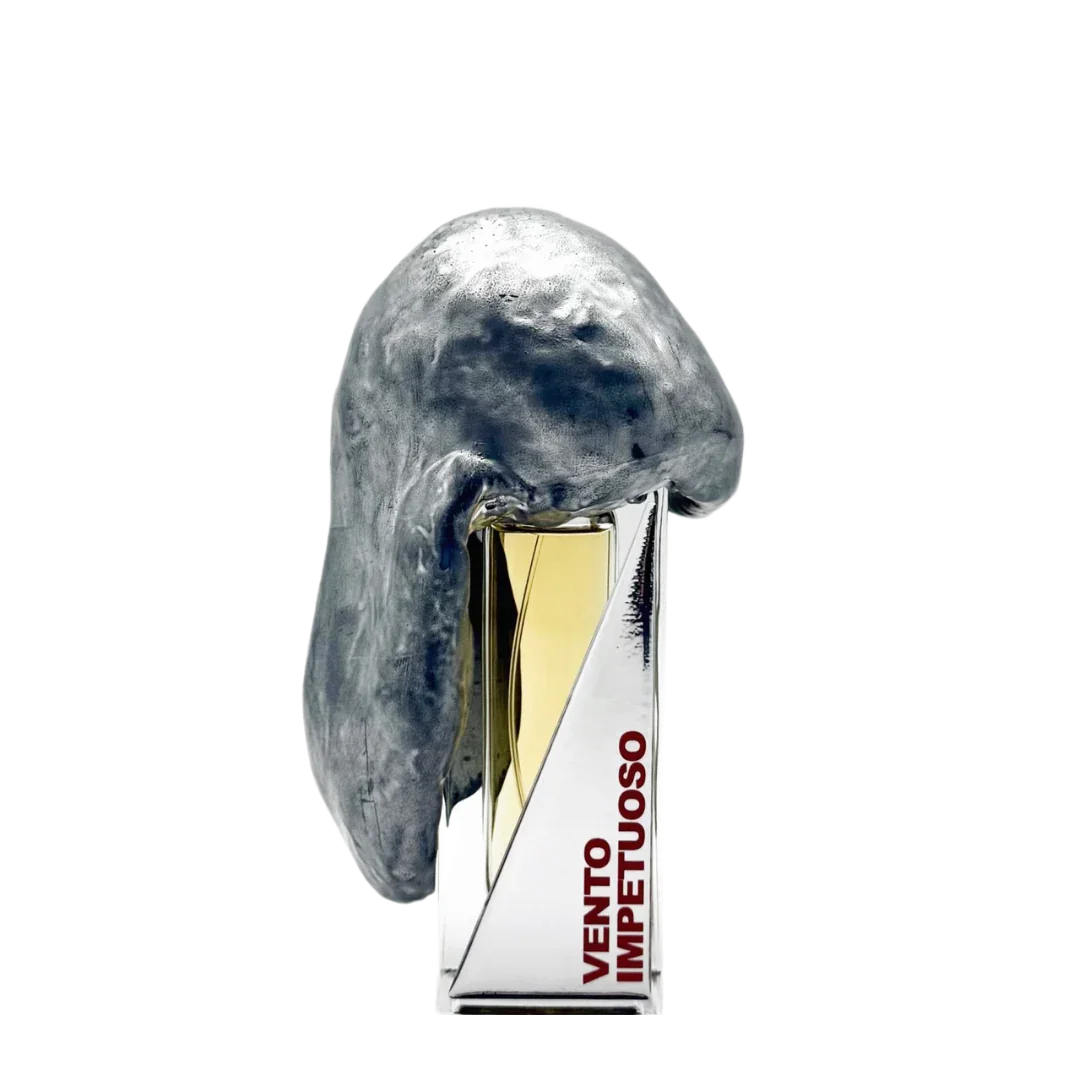 Vento Impetuoso - ein außergewöhnlicher Duft von Filippo Sorcinelli, edles Eau de Parfum bei scent amor erhältlich, auf transparentem Hintergrund präsentiert