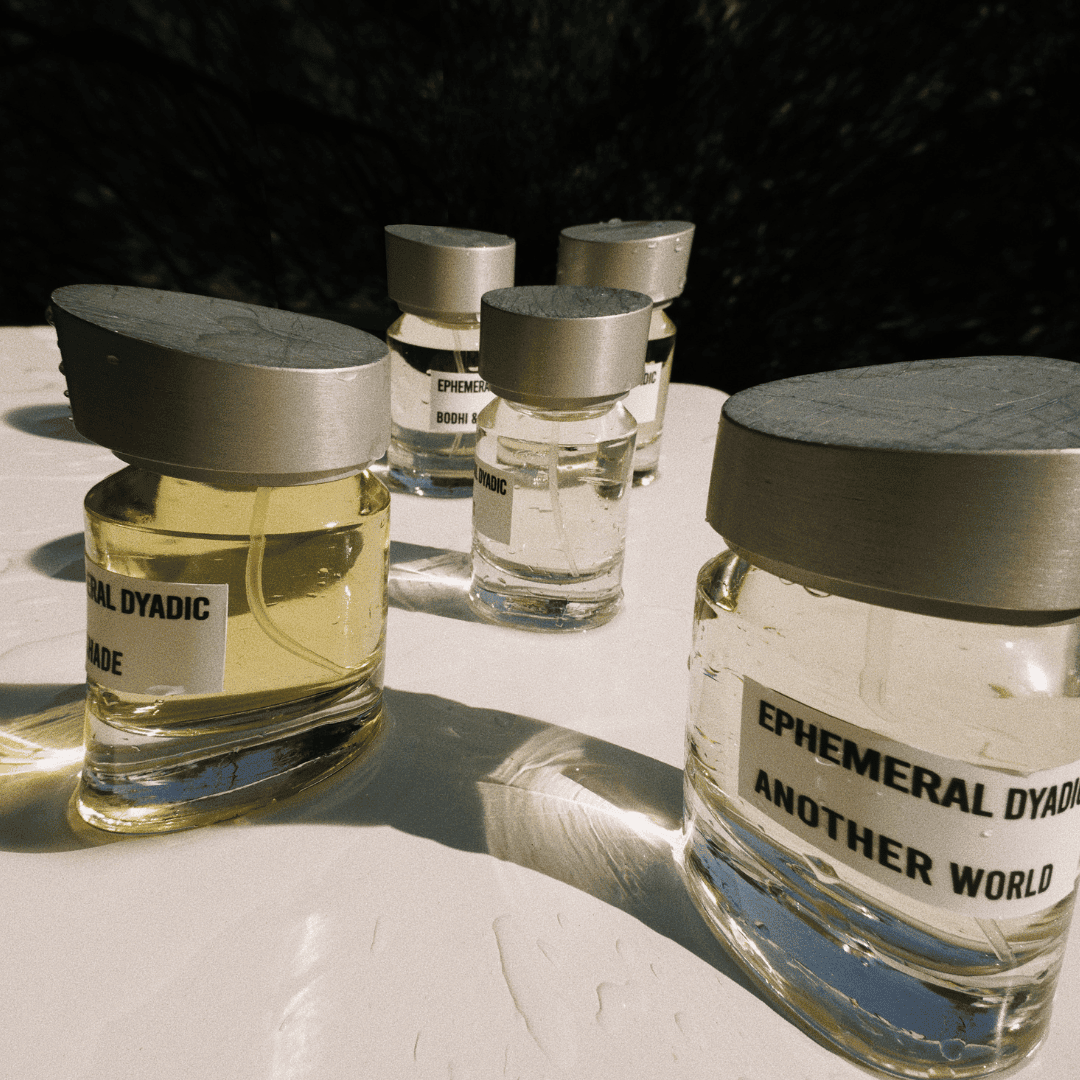 Ephemeral Dyadic Nischenduft Flakons bei scent amor deinem Fachmann für Nischenparfums