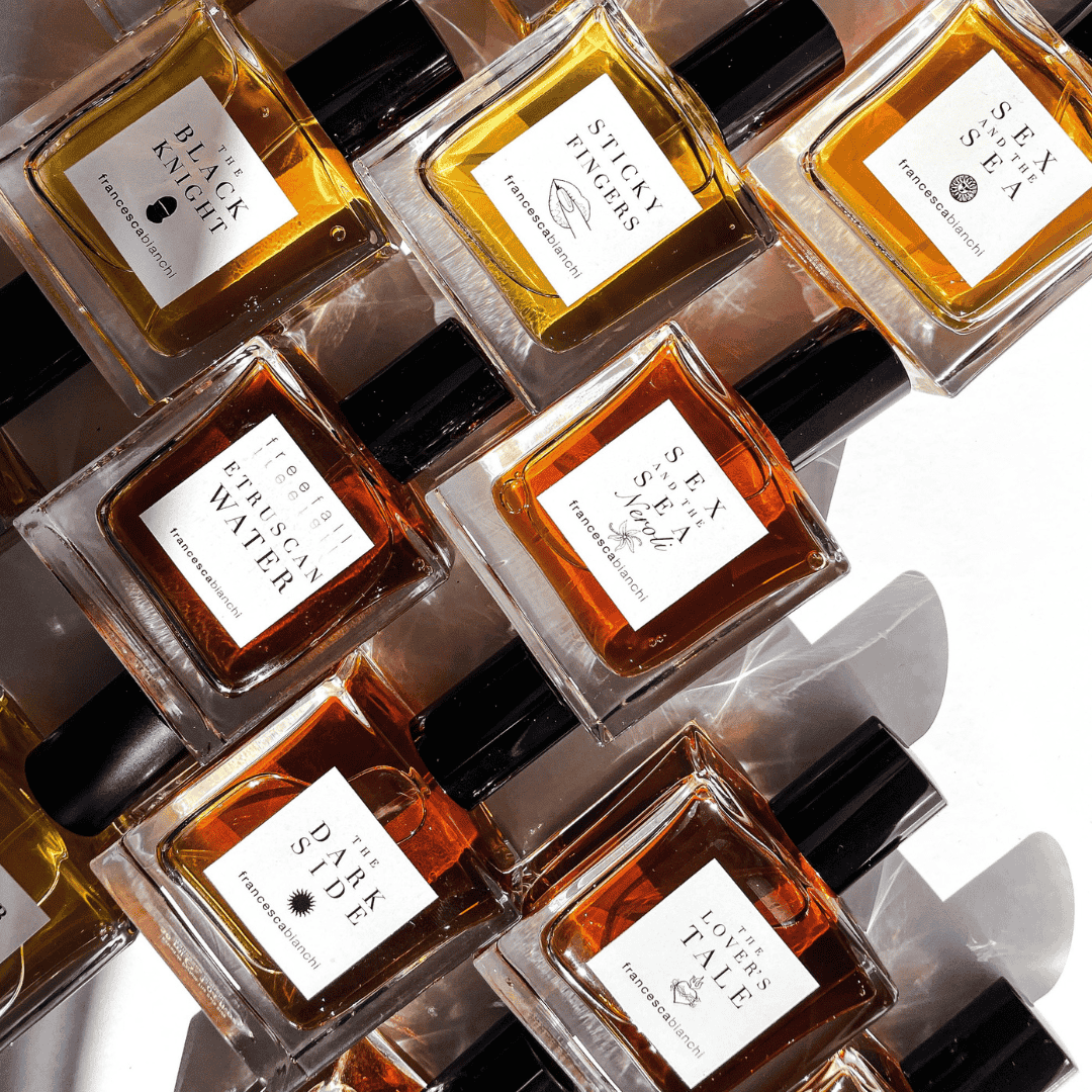 Francesca Bianchi Flacons schräg bei scent amor