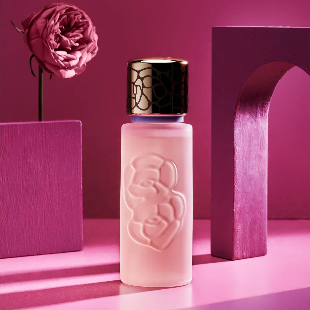 Houbigant Paris QUELQUES FLEURS ROYALE Eau de Parfum Mood Flakon roa Holzbausteine und Rose scent amor