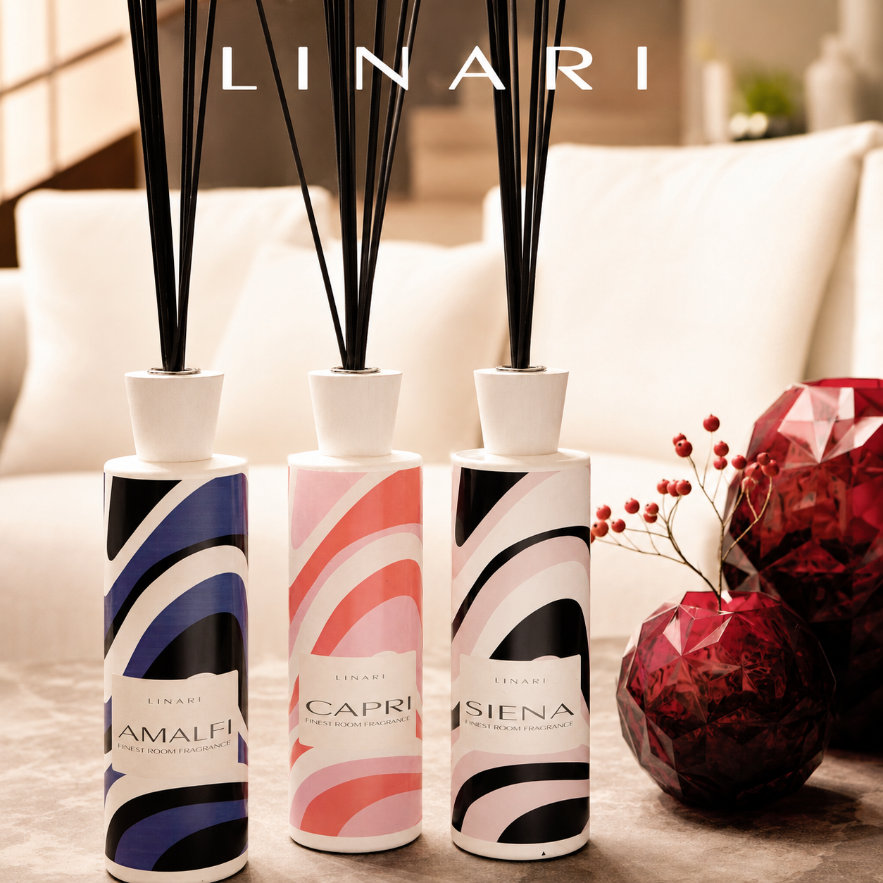 Linar Diffusor Travel Line bei scent amor deinem Fachmann für die feinen Raumdüfte alle 3 Diffusoren mit Vasen rot