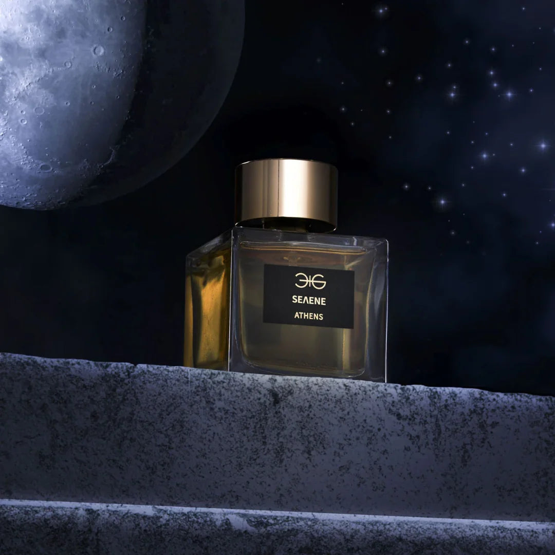 Selen Eau de Parfum von Manos Gerakinis bei scent amor - exklusives Parfum im Mondlicht