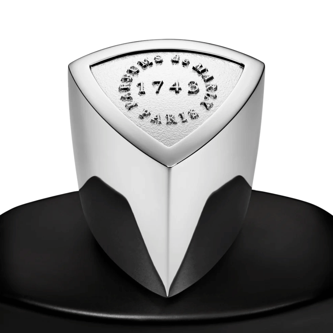 Parfums de Marly OAJAN Eau de Parfum Flakon Verschlusskappe des feinen Nischenparfums mit Honig, Zimt und Amber bei scent amor