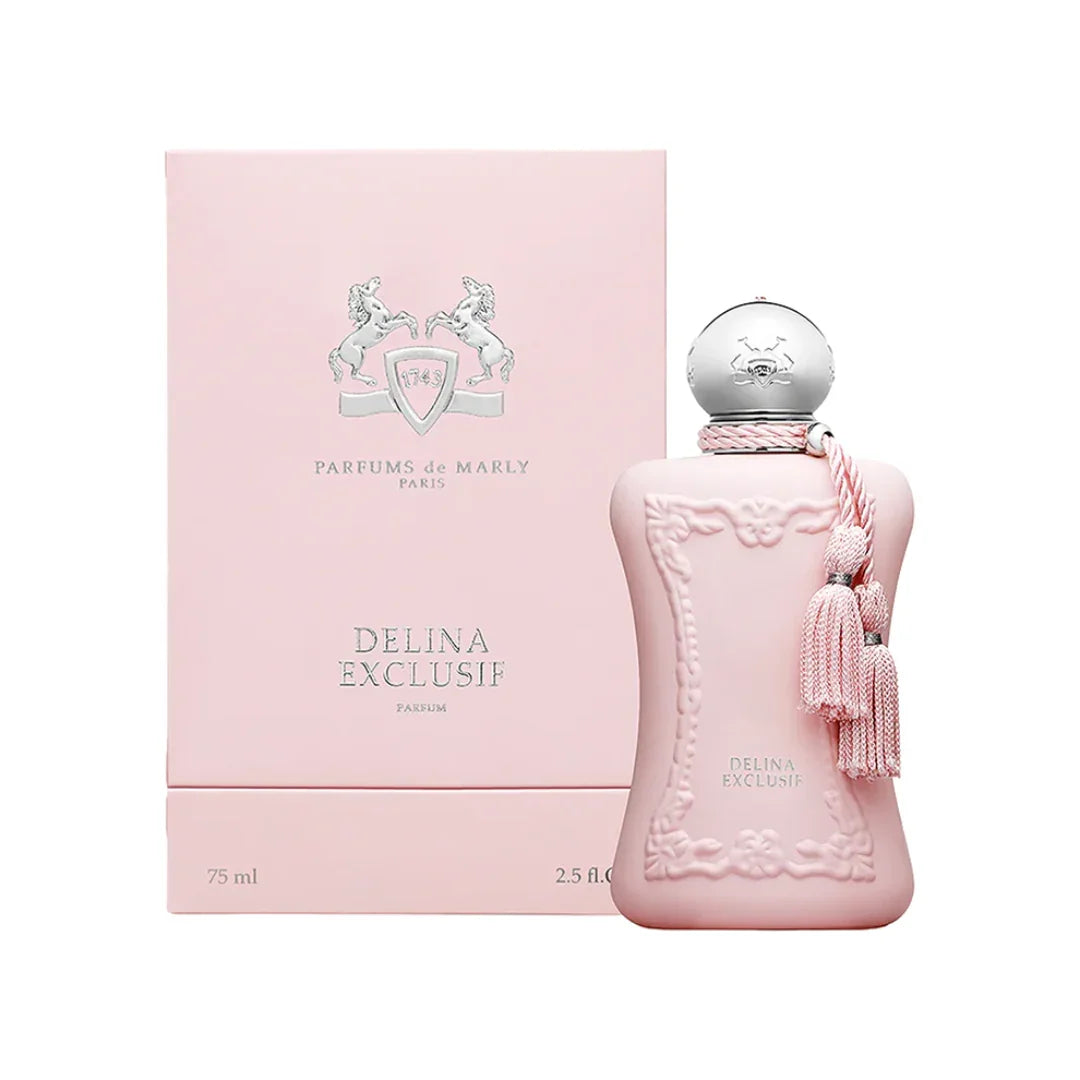 Parfums de Marly Delina Exclusif Eau de Parfum – der Flakon steht neben der Box, ein Bild von luxuriöser Präsentation und Duftvielfalt – entdecke es bei scent amor