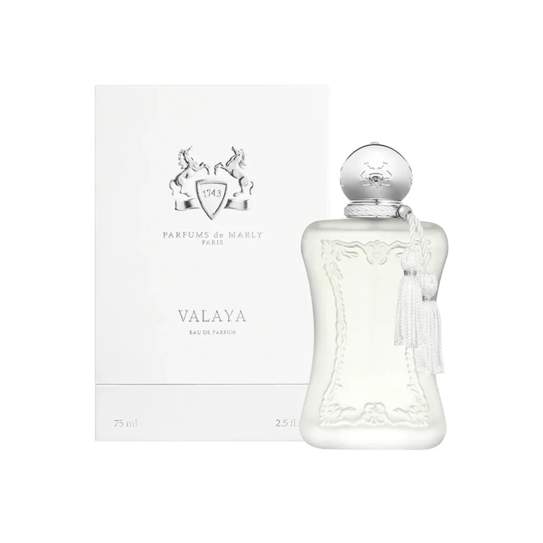 Parfums de Marly Valaya Eau de Parfum – der Flakon steht vor der Box, ein Bild von luxuriöser Präsentation und stilvoller Duftkunst – entdecke es bei scent amor