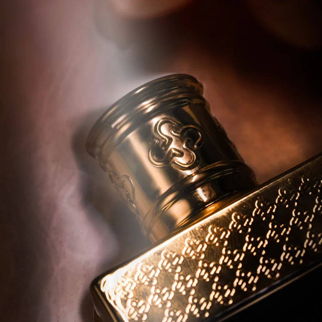 Perris Monte Carlo MUSK EXTRÊME Eau de Parfum Mood Verschlusskappe Flakon scent amor