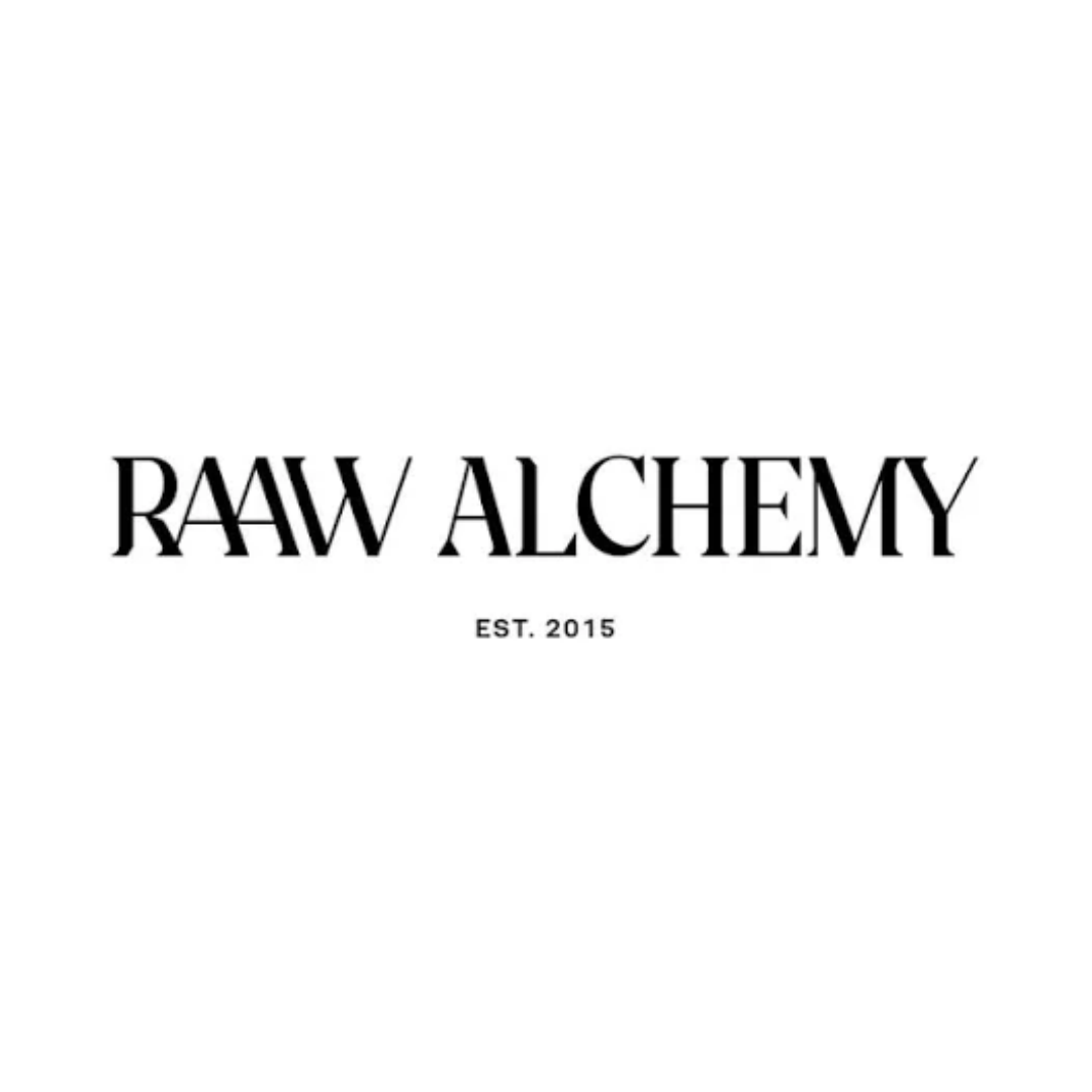 Logo von RAAW ALCHEMY für scent amor freigestellt . scent amor dein Fachmann für feine Nischenparfums