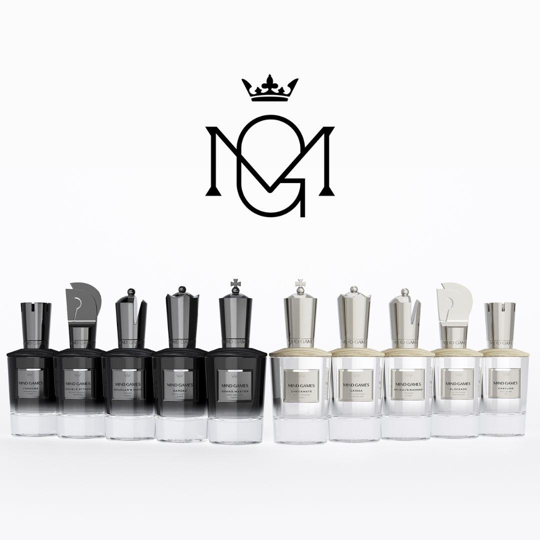 Gruppenbild Nischenduft Marke Mind Games Parfums Flakons mit Stopfen als Schachfiguren präsentiert bei scent amor Deinem Fachmann für Nischenparfum