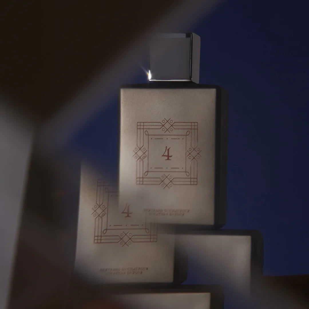 Spiritum Paris BUILDER OF FUTURE Eau de Parfum - ein Spiel mit Wahrnehmung und Perspektive, erlebe es bei scent amor