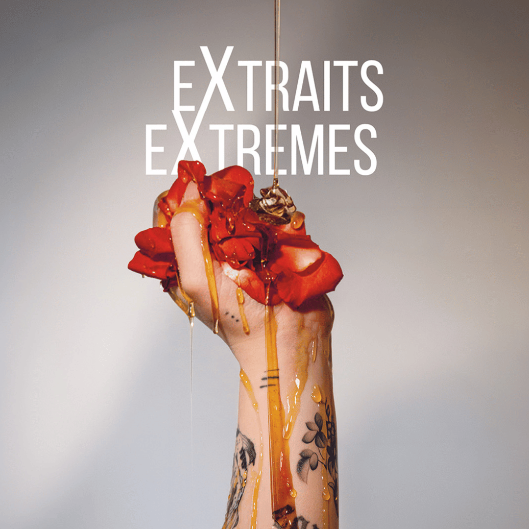 The Different Company –Extrait Extremes in Hand mit Tatoo bei scent amor