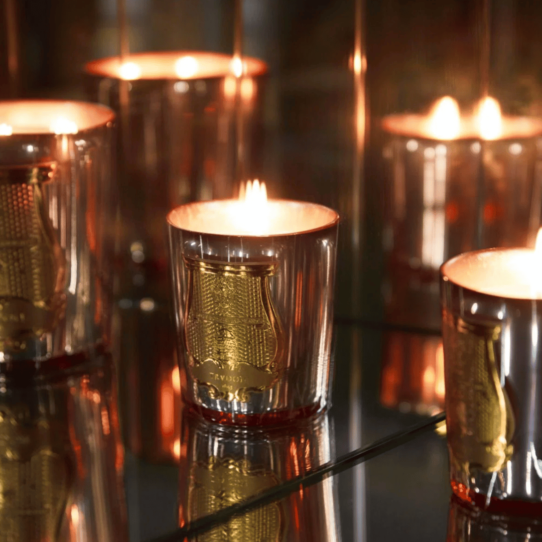 Trudon GALERIE DES FLAMMES La Nuit des Glaces 2026 Duftkerzen auf Spiegel bei scent amor