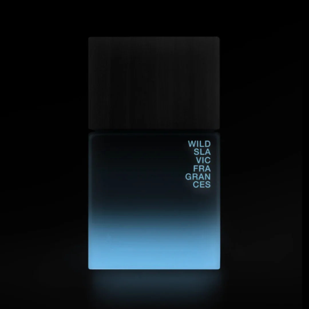 Rückseite des Wolf Brothers Moko Flakons - edles Eau de Parfum bei scent amor entdecken