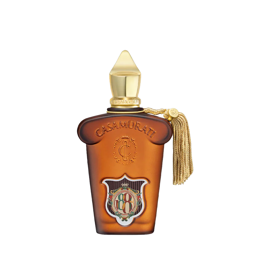 Freigestellter Flakon von Xerjoff 1888 Eau de Parfum – ein würzig-blumiger Nischenduft mit klassischem Charakter aus der Casamorati-Kollektion, jetzt bei scent amor entdecken