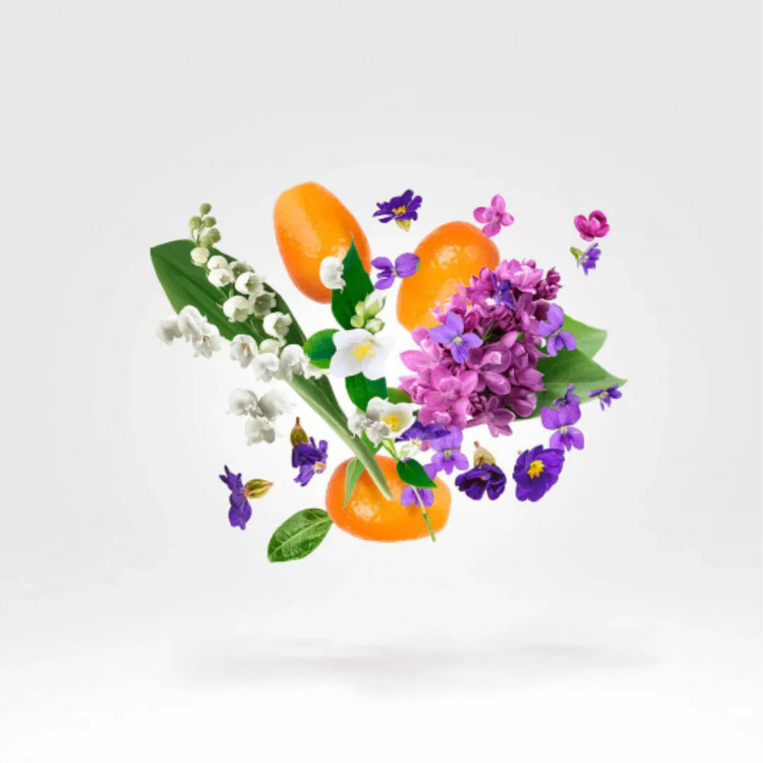 Duftkomposition von Xerjoff Dama Bianca Eau de Parfum mit leuchtender Kumquat, Maiglöckchen und weißen Blüten – ein femininer Nischenduft aus der Casamorati-Kollektion, jetzt bei scent amor erleben