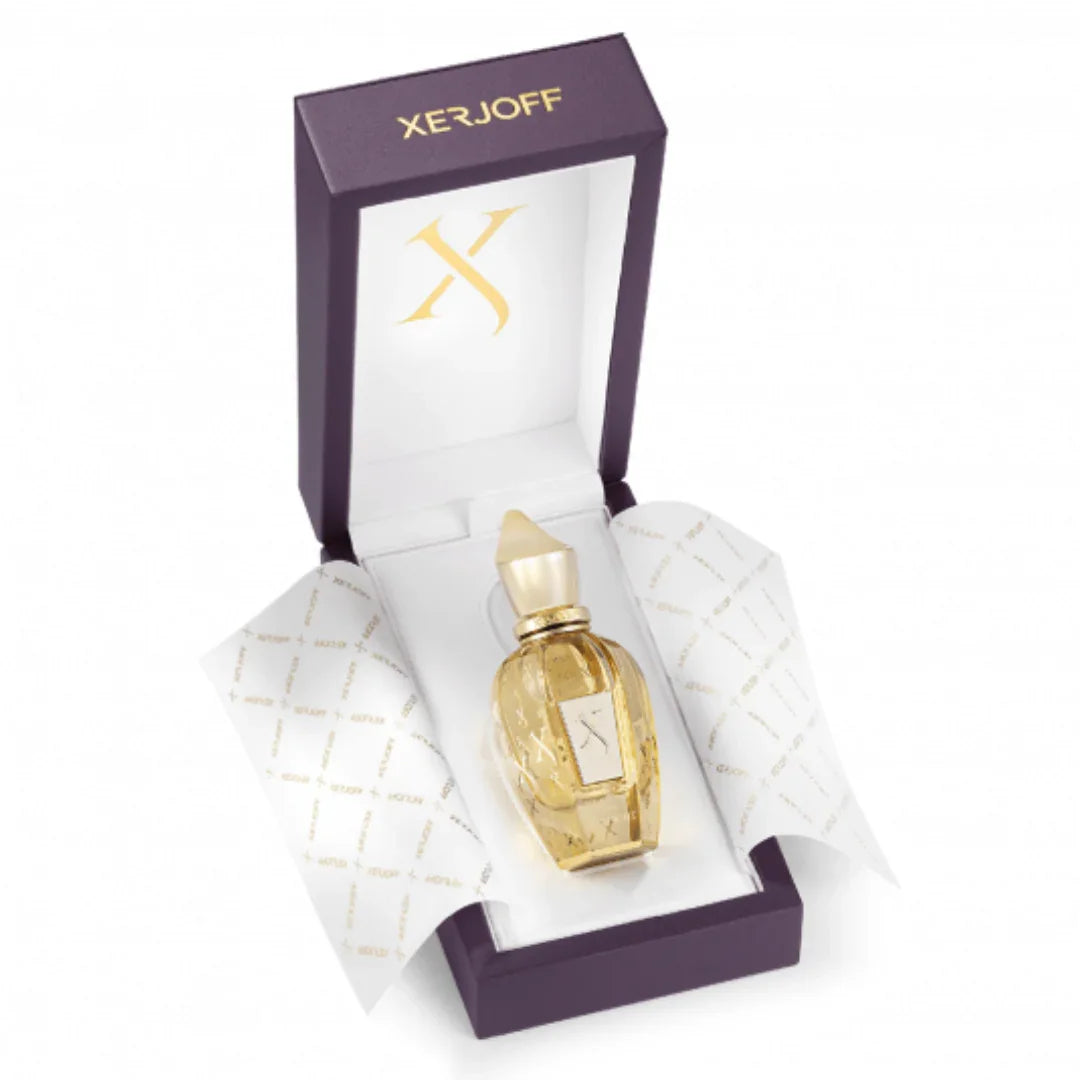 Xerjoff Starlight Eau de Parfum in geöffneter Box – luxuriöser Duft mit orientalischer Wärme und heller Aura, jetzt bei scent amor erleben