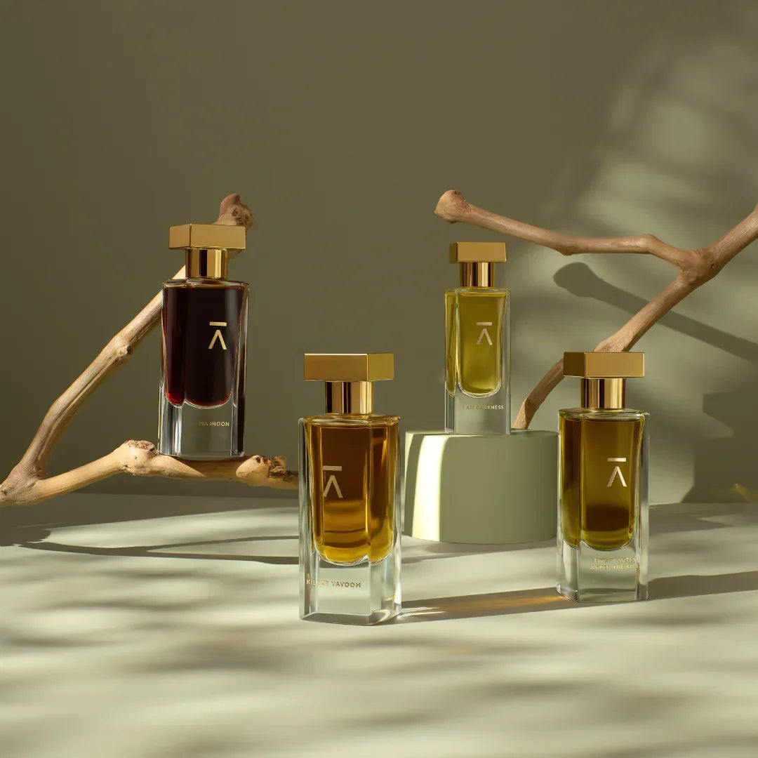 Azman Perfumes Gruppe Majnoon Killer Vavoon Two minutes after Kiss I am darkness mit Holzästen scent amor