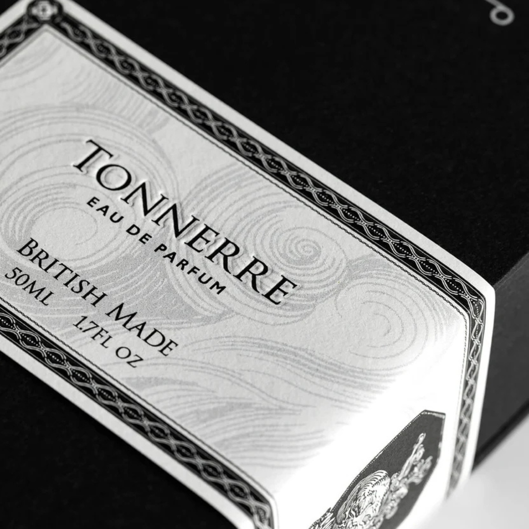 Detailaufnahme des Etiketts von BeauFort London 1805 Tonnerre Eau de Parfum, britischer Duft erhältlich bei scent amor