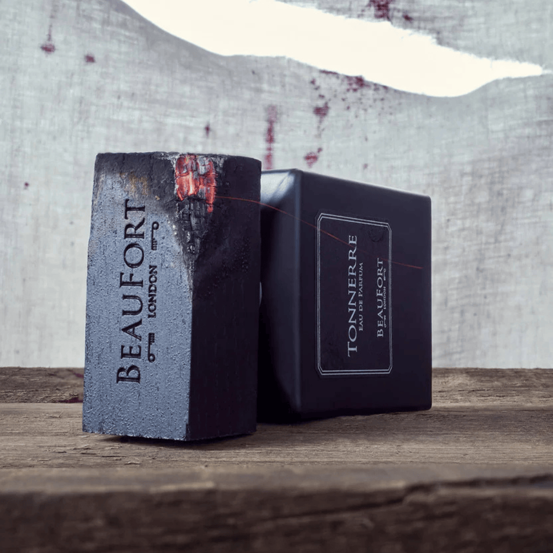 BeauFort London 1805 Tonnerre Eau de Parfum, künstlerisch inszenierter Duft mit verbranntem Holzelement erhältlich bei scentamor