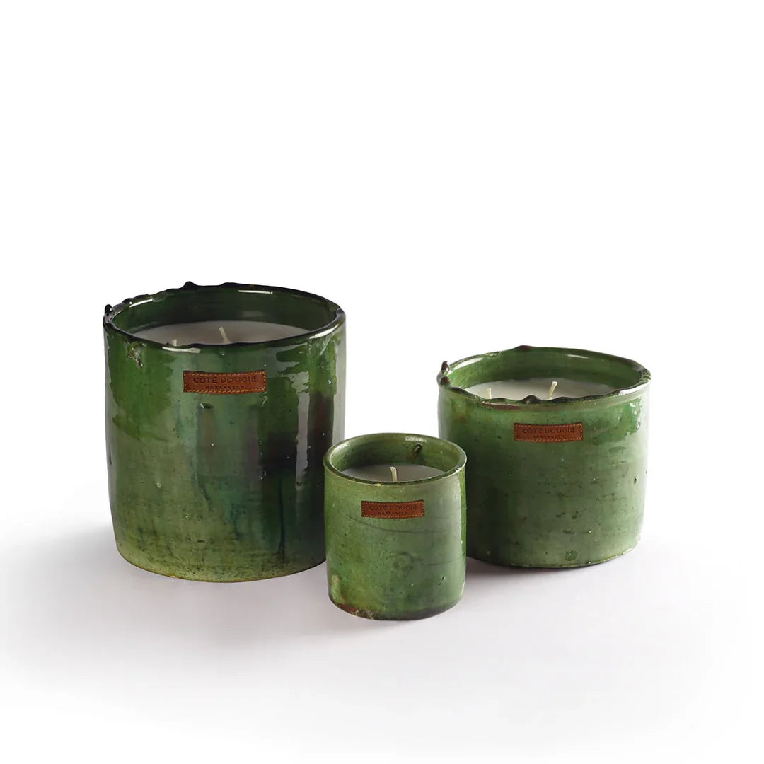 drei verschiedene Côté Bougie Marrakech Tamegroute Verte Duftkerzen auf weißem hintergrund