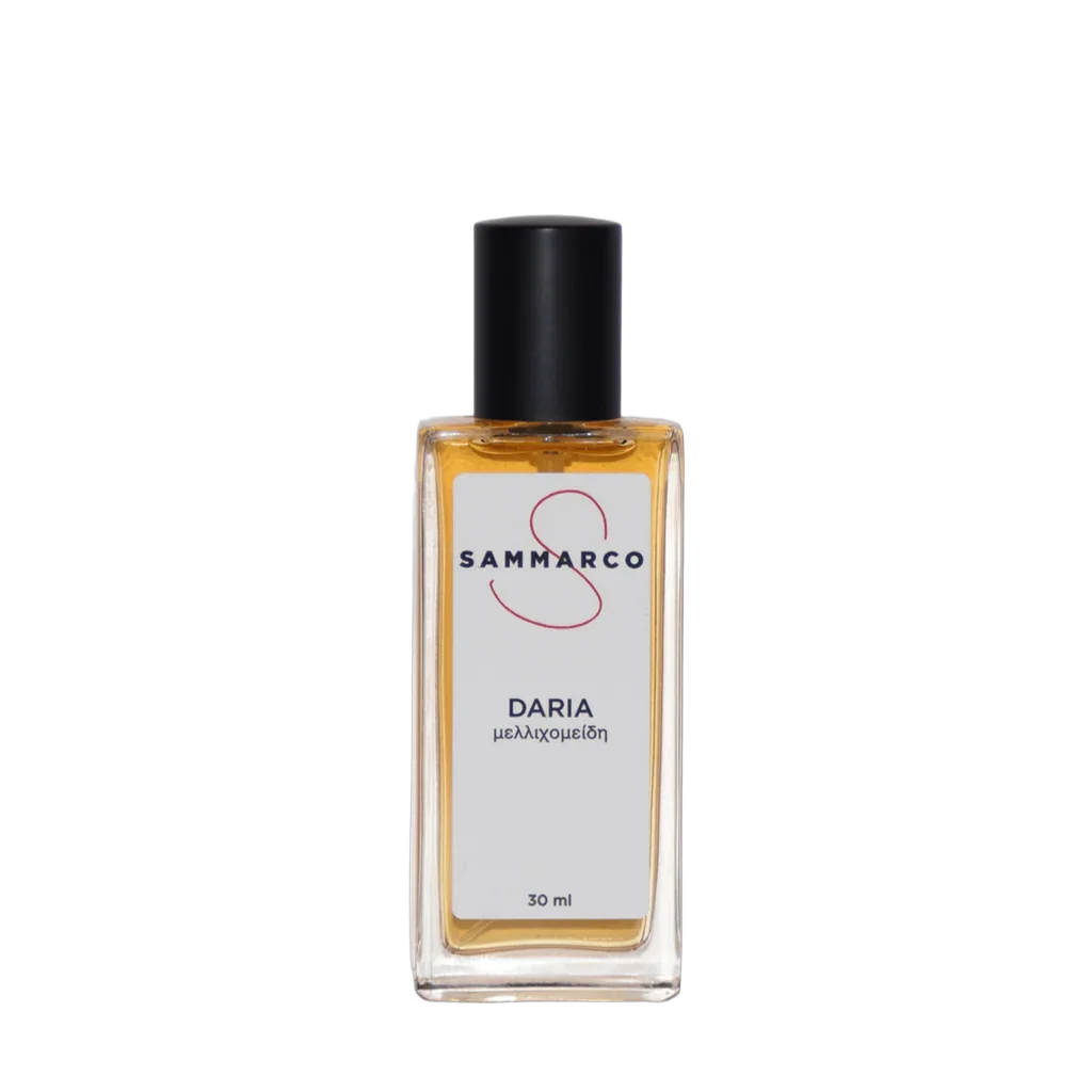Klare Glasflasche mit gelbem Parfüm, schwarzem Verschluss, "Daria μελλιχόμειδε" Etikett von "SAMMARCO".
