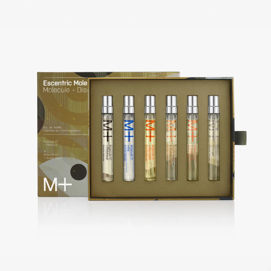 Escentric Molecules M+ Discovery Set Eau de Toilette mit Flakons in geöffneter Verpackung, minimalistische Probengrößen in eleganter Präsentation, erhältlich bei scent amor.
