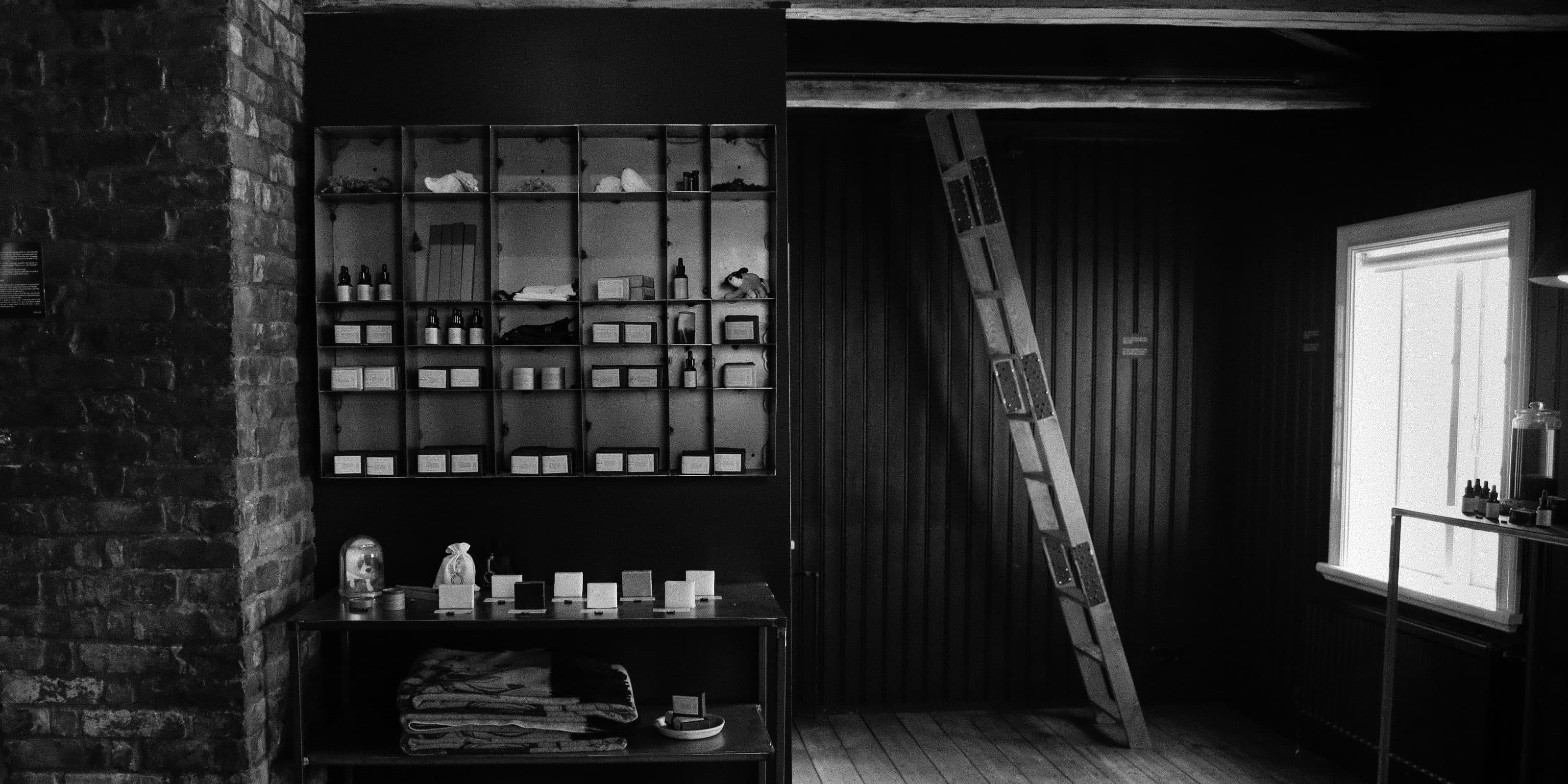 Markenbild Fischersund Ladengeschäft in Reykjavik Island Regel mit Nischendüften