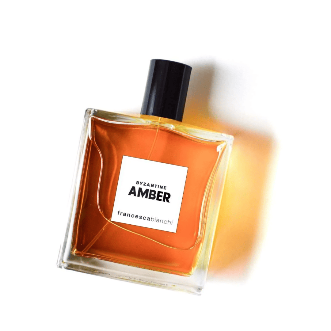 Francesca Bianchi Byzantine Amber Extrait de Parfum seitlich beleuchtet, erlebe ihn bei scent amor