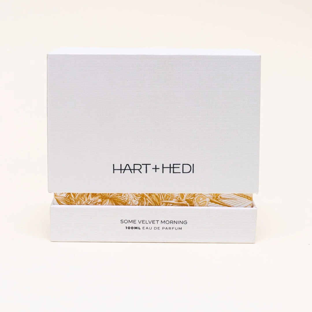Box von Hart + Hedi Some Velvet Morning Eau de Parfum – stilvolle Verpackung eines luxuriösen Nischendufts bei scent amor