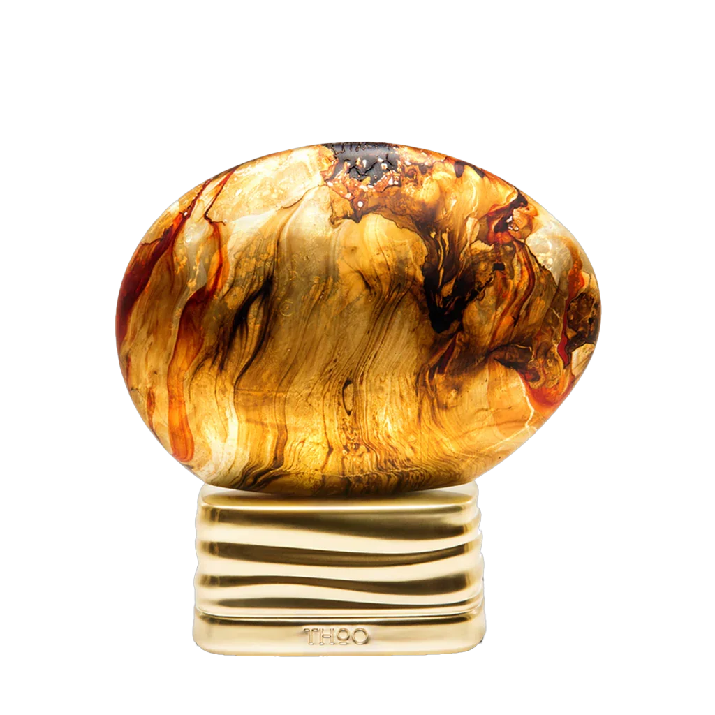 The House of Oud Arts Collection JUST BEFORE Eau de Parfum Flakon freigestellt