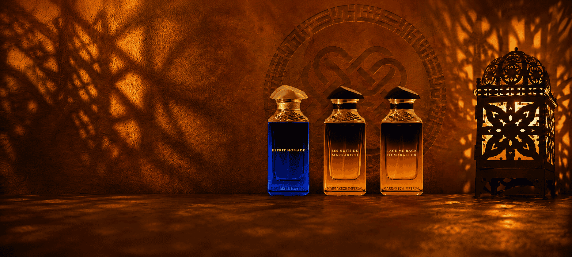 Marrakech Imperial Extrait de Papier mit Esprit Nomade, Les Nuits de Marrakech und Take me Back to Marrkech bei scent amor vor orientalischen Stilleben.