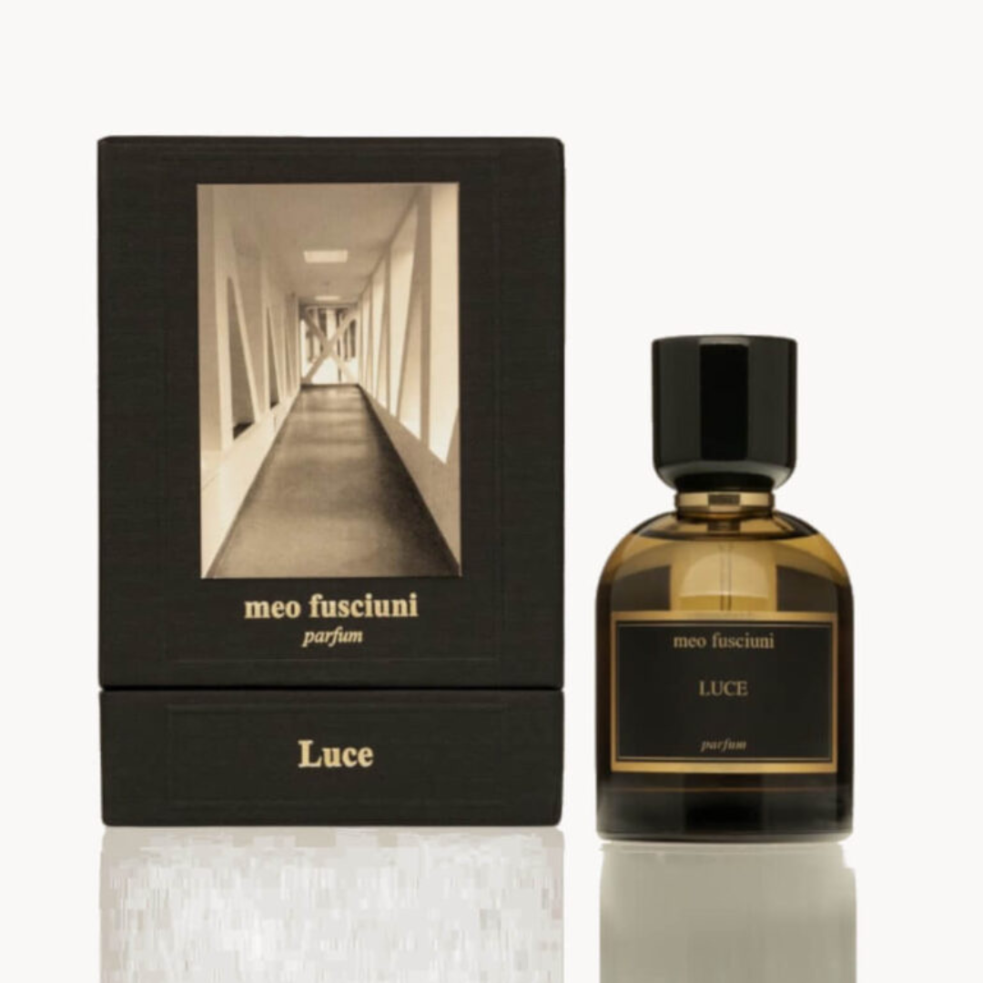 Box und Flakon von dem Eau de Parfum Luce von Meo Fusciuni, moderner Nischenduft mit klarer Struktur und lichtvoller Zurückhaltung, erhältlich bei scent amor.