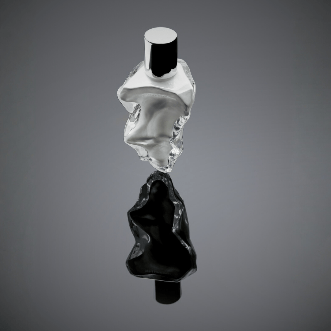 Neandertal is™ Eau de Parfum, künstlerische Inszenierung des ikonischen Flakons mit Spiegelung und Lichtspiel, moderner Avantgarde-Duft, erhältlich bei scent amor.