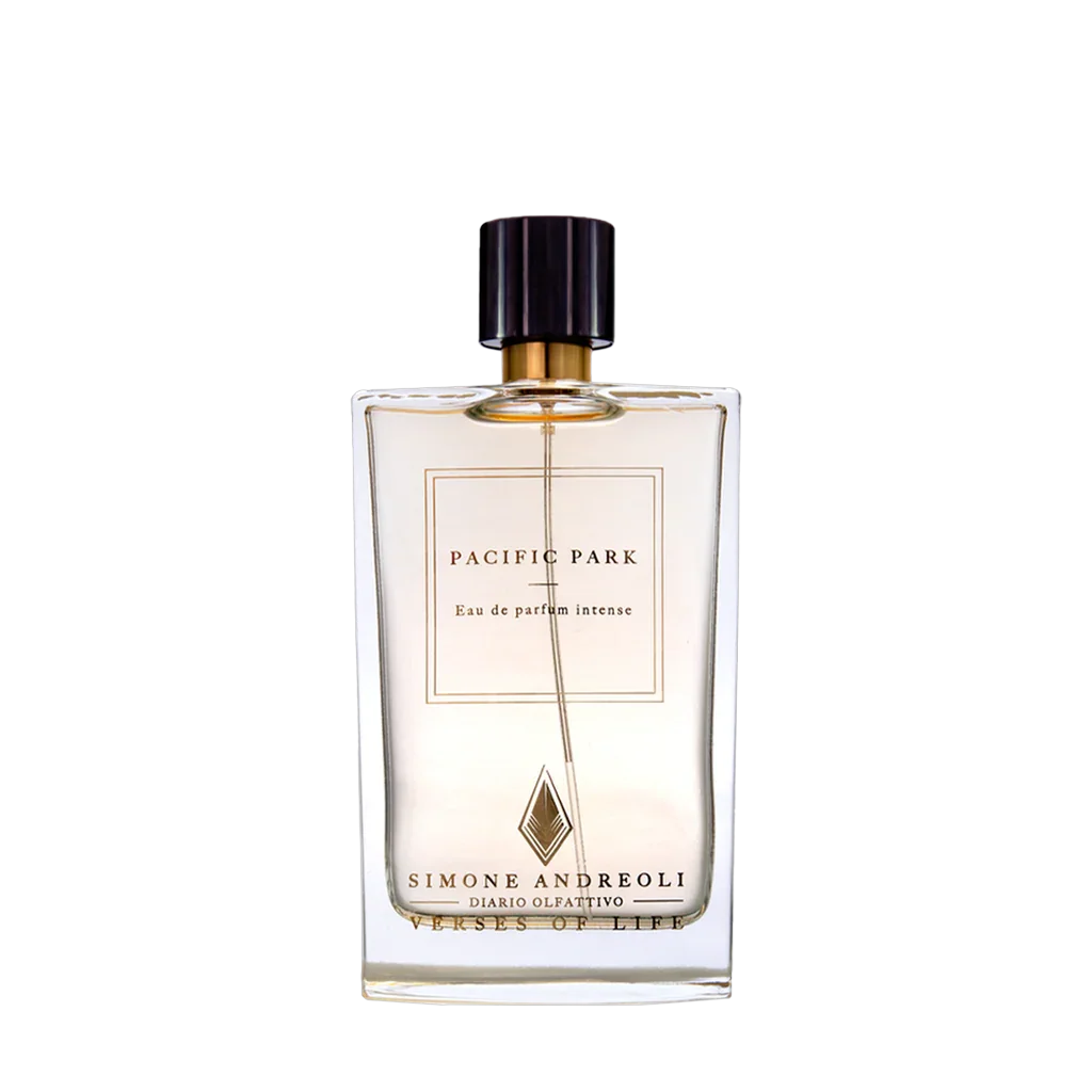 Transparente Parfümflasche „Pacific Park“ von Simone Andreoli mit goldenem und schwarzem Deckel.